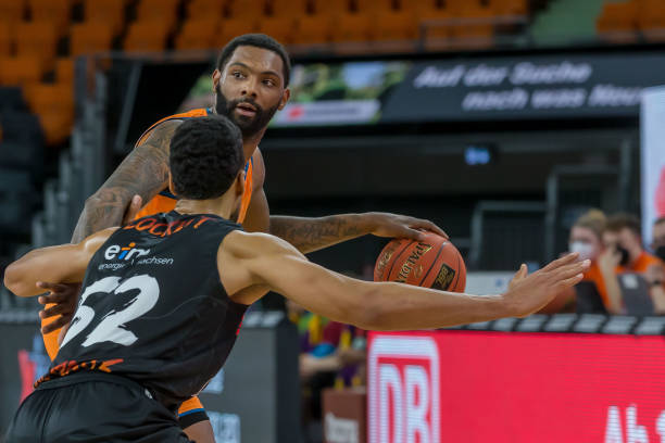 透露了一个 透露了一个